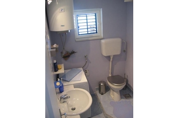 Croatie Privát Kaprije, Extérieur